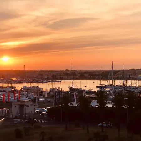 Grand Appartement Proche Port Et Plages, 6 A 8 Pers, 3 Chambres, Climatise Agde Extérieur photo